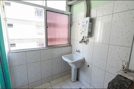 Apartamento à venda com 70m², 2 quartos e 1 vagaÁrea de Serviço