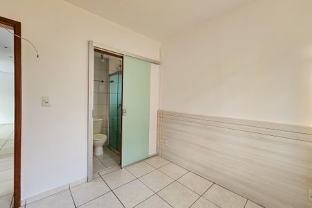 Apartamento à venda com 80m², 3 quartos e 1 vaga Apartamento à venda com 80m², 3 quartos e 1 vagaSuíte