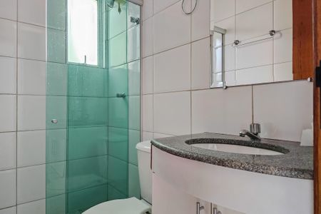 Banheiro de apartamento à venda com 3 quartos, 80m² em Bandeirantes (pampulha), Belo Horizonte