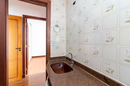 Apartamento à venda com 72m², 2 quartos e 1 vaga Apartamento à venda com 72m², 2 quartos e 1 vagaBanheiro