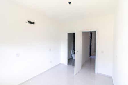 Casa à venda com 100m², 2 quartos e 1 vagaSuíte