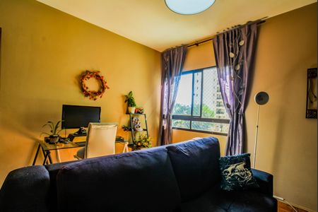 Sala de apartamento à venda com 2 quartos, 62m² em Jardim Bela Vista, Santo André