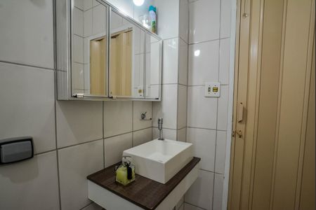Apartamento à venda com 62m², 2 quartos e 1 vagaBanheiro