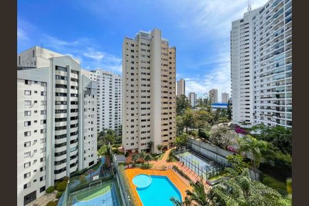 Apartamento à venda com 250m², 4 quartos e 4 vagas Apartamento à venda com 250m², 4 quartos e 4 vagasFoto 04