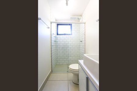 Apartamento à venda com 68m², 2 quartos e 1 vaga Apartamento à venda com 68m², 2 quartos e 1 vagaBanheiro