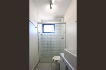 Apartamento à venda com 68m², 2 quartos e 1 vaga Apartamento à venda com 68m², 2 quartos e 1 vagaBanheiro