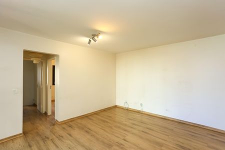 Sala de apartamento à venda com 2 quartos, 68m² em Jardim Maria Rosa, Taboão da Serra