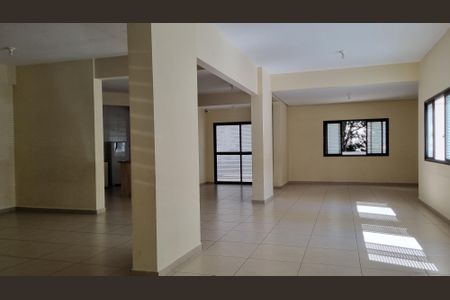 Apartamento à venda com 68m², 2 quartos e 1 vaga Apartamento à venda com 68m², 2 quartos e 1 vagaÁrea comum - Salão de festas