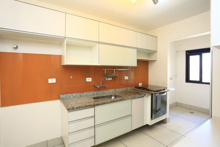 Apartamento à venda com 68m², 2 quartos e 1 vaga Apartamento à venda com 68m², 2 quartos e 1 vagaCozinha
