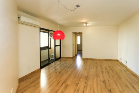 Sala de apartamento à venda com 2 quartos, 68m² em Jardim Maria Rosa, Taboão da Serra