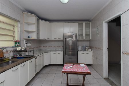 Casa para alugar com 80m², 3 quartos e 2 vagasCozinha