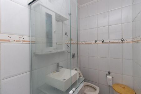 Casa para alugar com 80m², 3 quartos e 2 vagasBanheiro