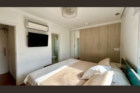 Foto 13 de apartamento à venda com 2 quartos, 124m² em Itaim Bibi, São Paulo