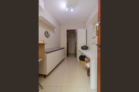 Apartamento à venda com 180m², 3 quartos e 2 vagasÁrea de Serviço