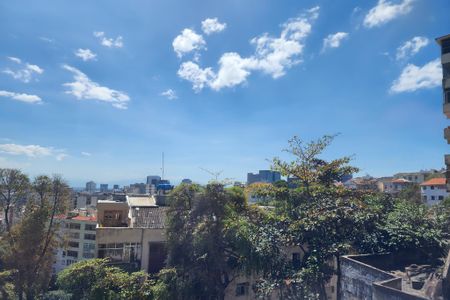 Apartamento para alugar com 55m², 2 quartos e sem vaga Apartamento para alugar com 55m², 2 quartos e sem vagaVista Área de Serviço