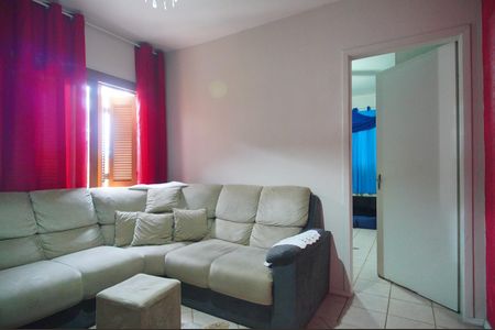 Casa à venda com 196m², 2 quartos e 2 vagasSala