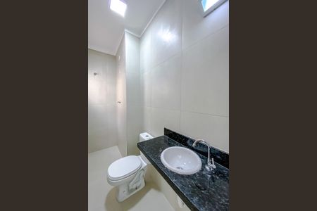 Casa à venda com 168m², 3 quartos e 4 vagasBanheiro Social