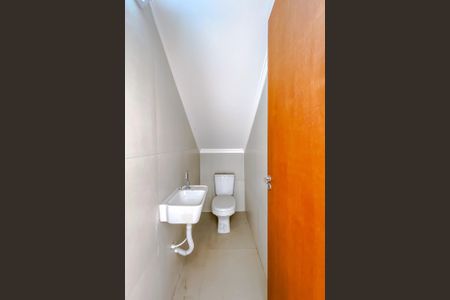 Casa à venda com 168m², 3 quartos e 4 vagasLavabo da Garagem