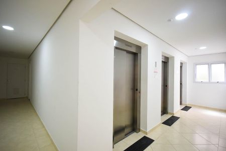 Apartamento à venda com 24m², 1 quarto e sem vaga Apartamento à venda com 24m², 1 quarto e sem vagaHall Social