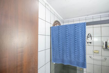 Casa à venda com 352m², 4 quartos e 3 vagas Casa à venda com 352m², 4 quartos e 3 vagasBanheiro da Suíte 6