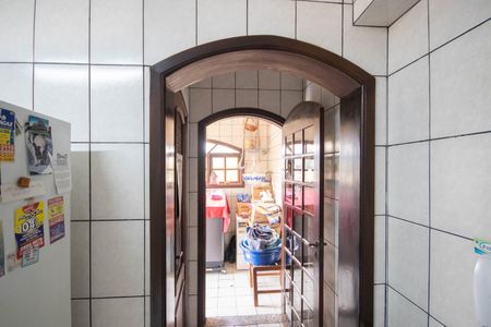 Casa à venda com 352m², 4 quartos e 3 vagas Casa à venda com 352m², 4 quartos e 3 vagasCozinha