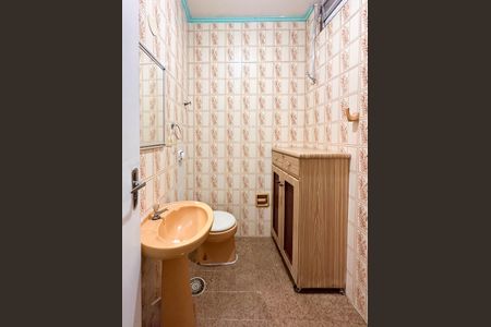 Casa à venda com 114m², 2 quartos e 1 vagaBanheiro Social