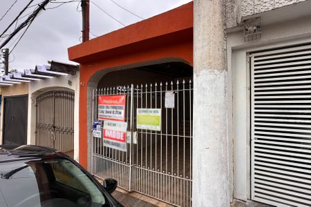 Casa à venda com 114m², 2 quartos e 1 vagaFachada