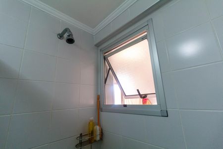 Apartamento à venda com 76m², 3 quartos e 2 vagasBanheiro 