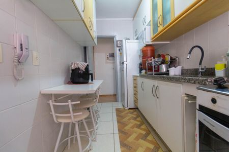 Apartamento à venda com 76m², 3 quartos e 2 vagasCozinha