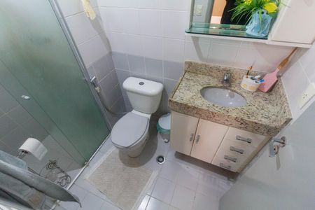 Apartamento à venda com 76m², 3 quartos e 2 vagasBanheiro da Suíte