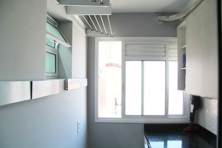 Apartamento à venda com 83m², 2 quartos e 2 vagasÁrea de Serviço