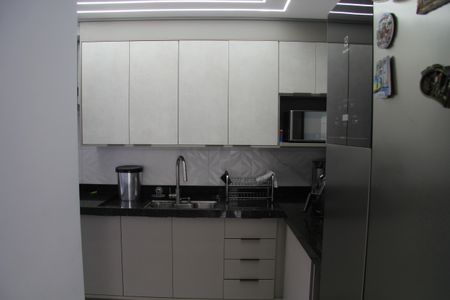 Apartamento à venda com 83m², 2 quartos e 2 vagasCozinha
