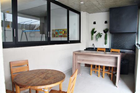 Apartamento à venda com 83m², 2 quartos e 2 vagasEspaço Gourmet