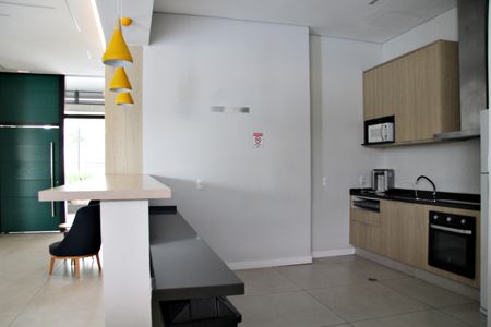 Apartamento à venda com 83m², 2 quartos e 2 vagasÁrea comum - Salão de festas 01