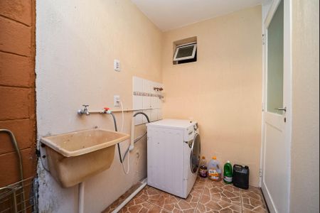 Casa de condomínio à venda com 84m², 3 quartos e 1 vagaÁrea de Serviço