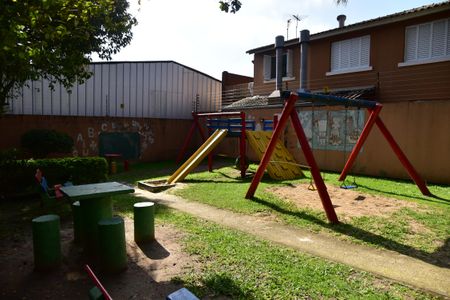 Casa de condomínio à venda com 84m², 3 quartos e 1 vagaÁrea comum - Playground