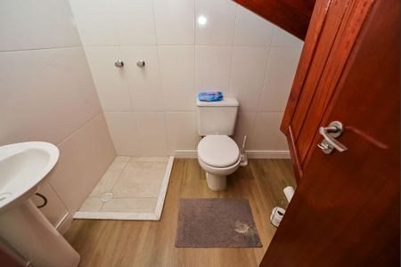 Casa de condomínio à venda com 84m², 3 quartos e 1 vagaBanheiro 1
