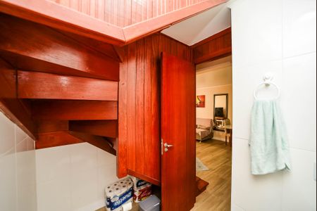 Casa de condomínio à venda com 84m², 3 quartos e 1 vagaBanheiro 1