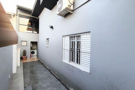 Casa para alugar com 200m², 4 quartos e 2 vagasCorredor Externo