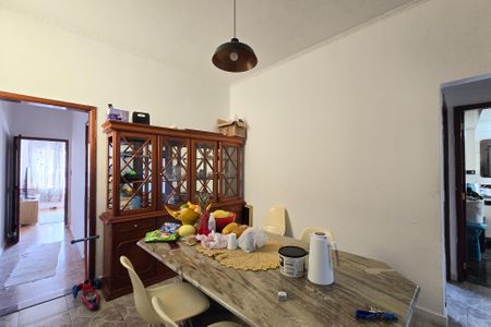 Casa à venda com 170m², 3 quartos e 2 vagasCopa