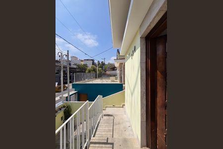 Casa à venda com 170m², 3 quartos e 2 vagasEntrada