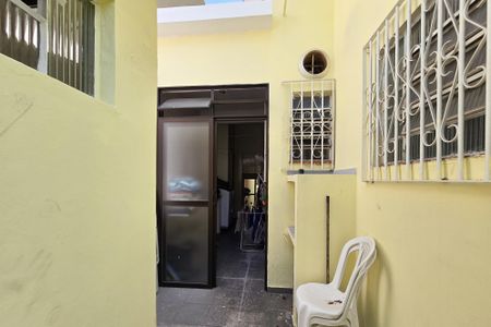 Casa à venda com 170m², 3 quartos e 2 vagasQuintal