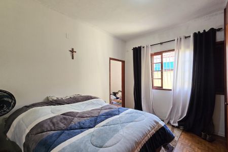 Casa à venda com 170m², 3 quartos e 2 vagasQuarto 2