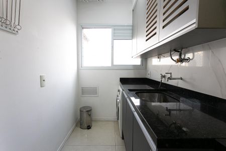 Apartamento à venda com 63m², 2 quartos e 1 vagaÁrea de Serviço