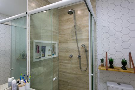 Apartamento à venda com 63m², 2 quartos e 1 vagaBanheiro da Suíte