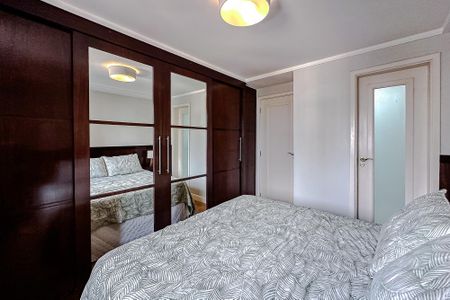 Apartamento à venda com 101m², 3 quartos e 2 vagas Apartamento à venda com 101m², 3 quartos e 2 vagasSuíte