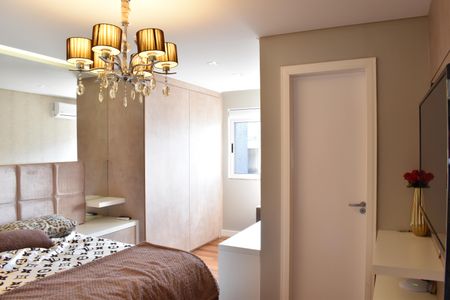 Casa de condomínio para alugar com 319m², 4 quartos e 5 vagasSuíte 1