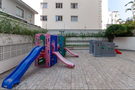 Apartamento à venda com 55m², 2 quartos e 1 vaga Apartamento à venda com 55m², 2 quartos e 1 vagaÁrea Comum - Playground