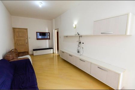 Apartamento à venda com 70m², 2 quartos e sem vagaSala