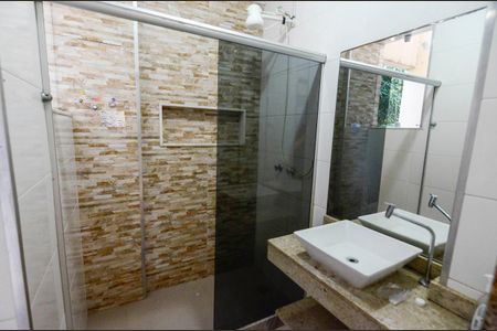 Apartamento à venda com 70m², 2 quartos e sem vagaBanheiro